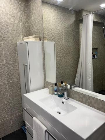 2 Bedroom Chelsea Apartment ロンドン エクステリア 写真
